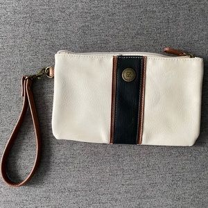 Stone Mountain wristlet and pouch